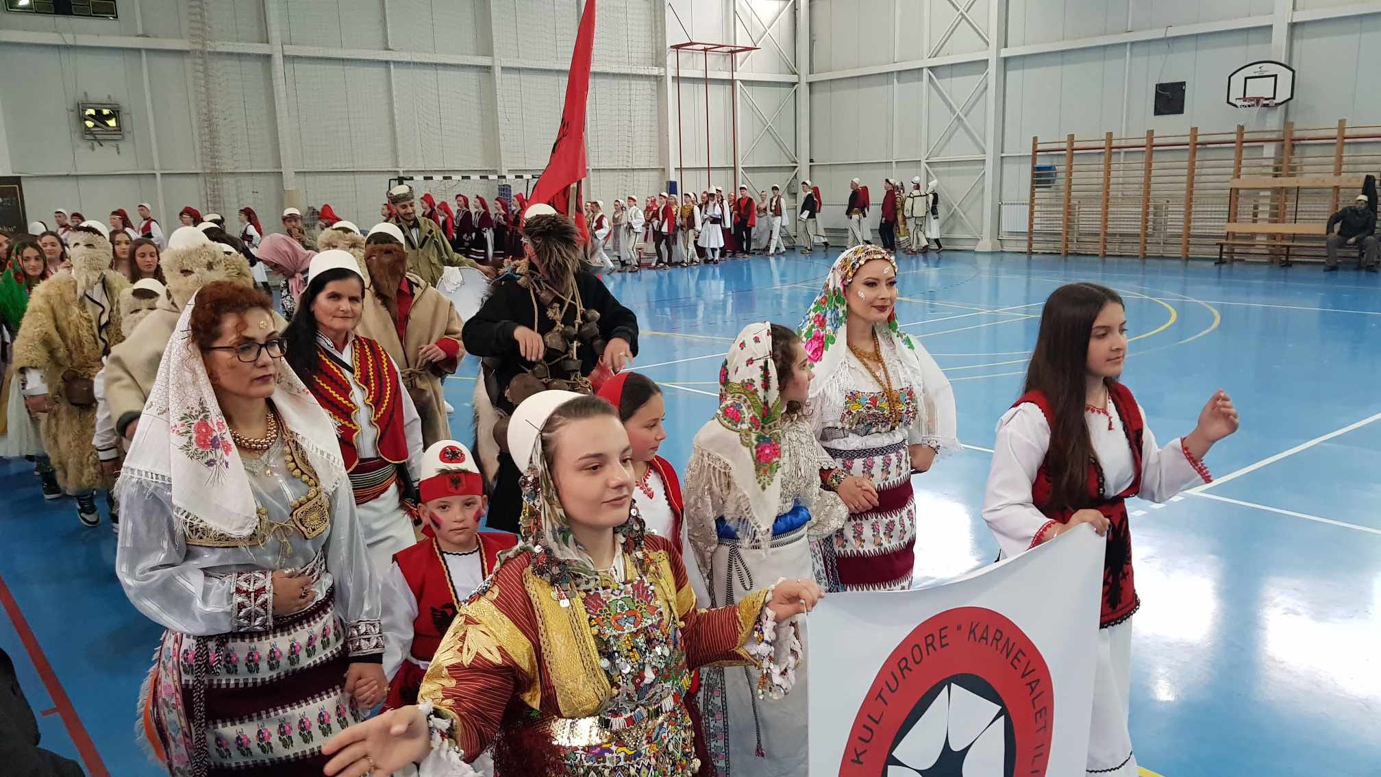 Tradita Shekullore  Tetova frymoi me maskat e Karnevaleve Ilire